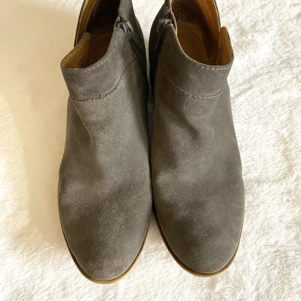 Lucky Brand Brintly Ankle Booties Taupe Suede Size 7